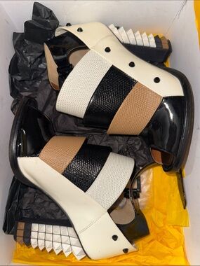 Fendi Black White Tan Striped Peep-Toe Block Heel Sandals